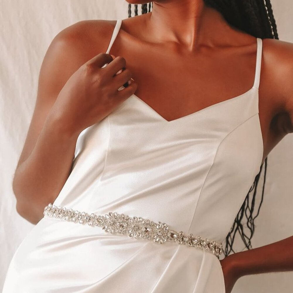 Fairytale Moment Silver Rhinestone Bridal Belt | Lulu's | NWOT | SHIPS FREE